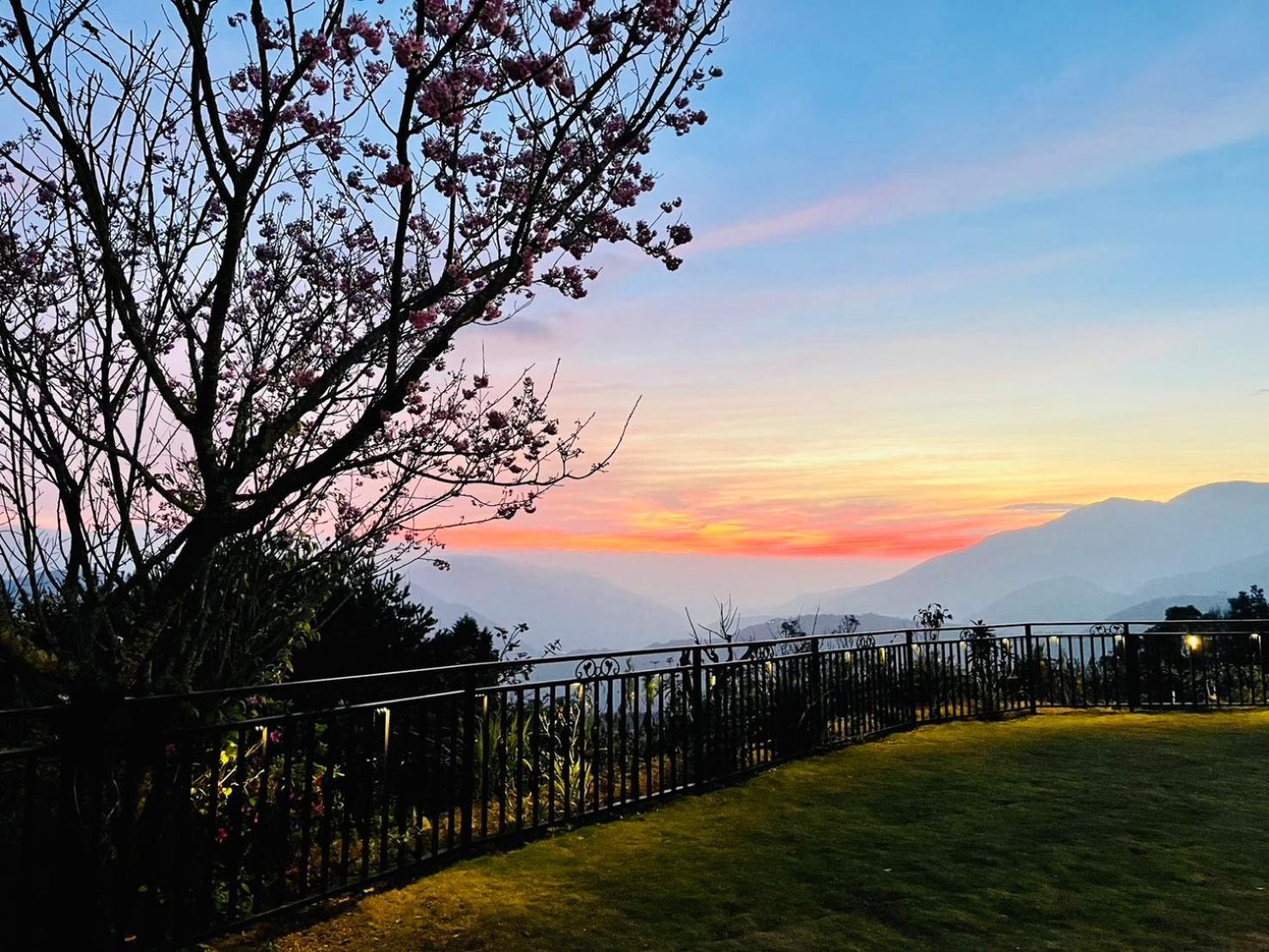 Junyi Landscape Villa ريناي المظهر الخارجي الصورة